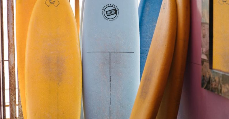 Vacation Rental - Colorful surfboards of different sizes